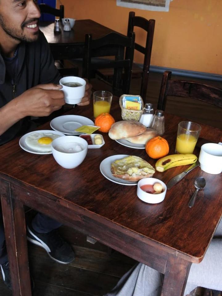 Tunqui Meloc Hostel Cuzco Buitenkant foto